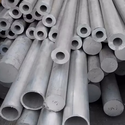 Beli 6061 6063 7075 T6 Ukuran Extruded Aluminium Alloy Profile Pipe / Round / Square / Rectangle / Oval Hollow Tube online manufacture