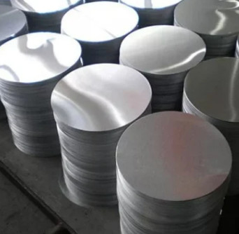 Silvery White Alloy Aluminium Circle Plate 0.36-10mm Untuk Industri